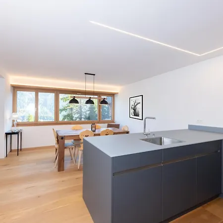 New! Exclusive 3min To Chantarella Bahn Apartament Sankt Moritz