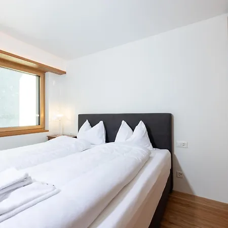 Apartament New! Exclusive 3min To Chantarella Bahn *