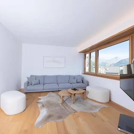 New! Exclusive 3min To Chantarella Bahn * Sankt Moritz